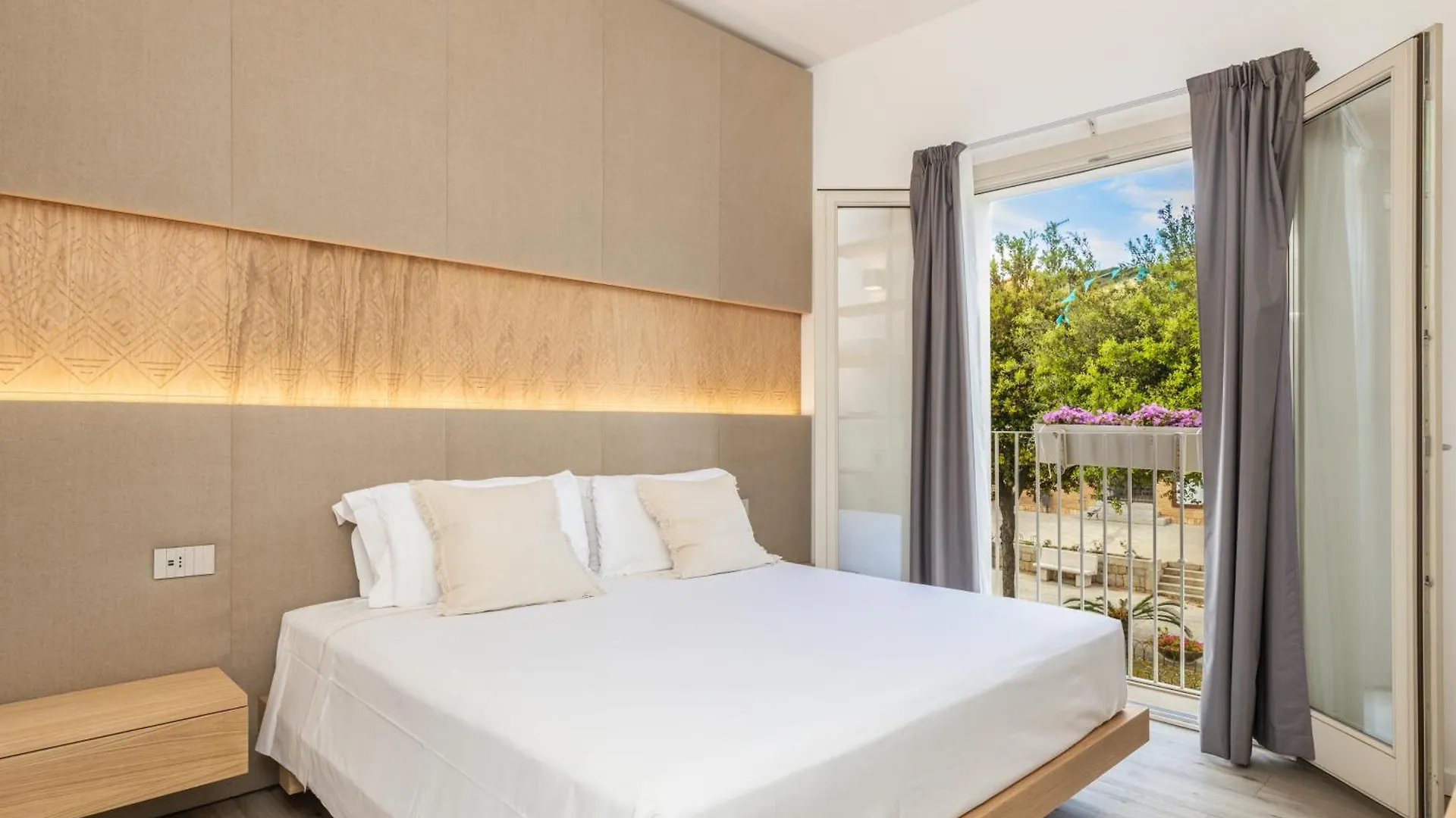 Aras Hotel Boutique Villasimius 3*,  Italie