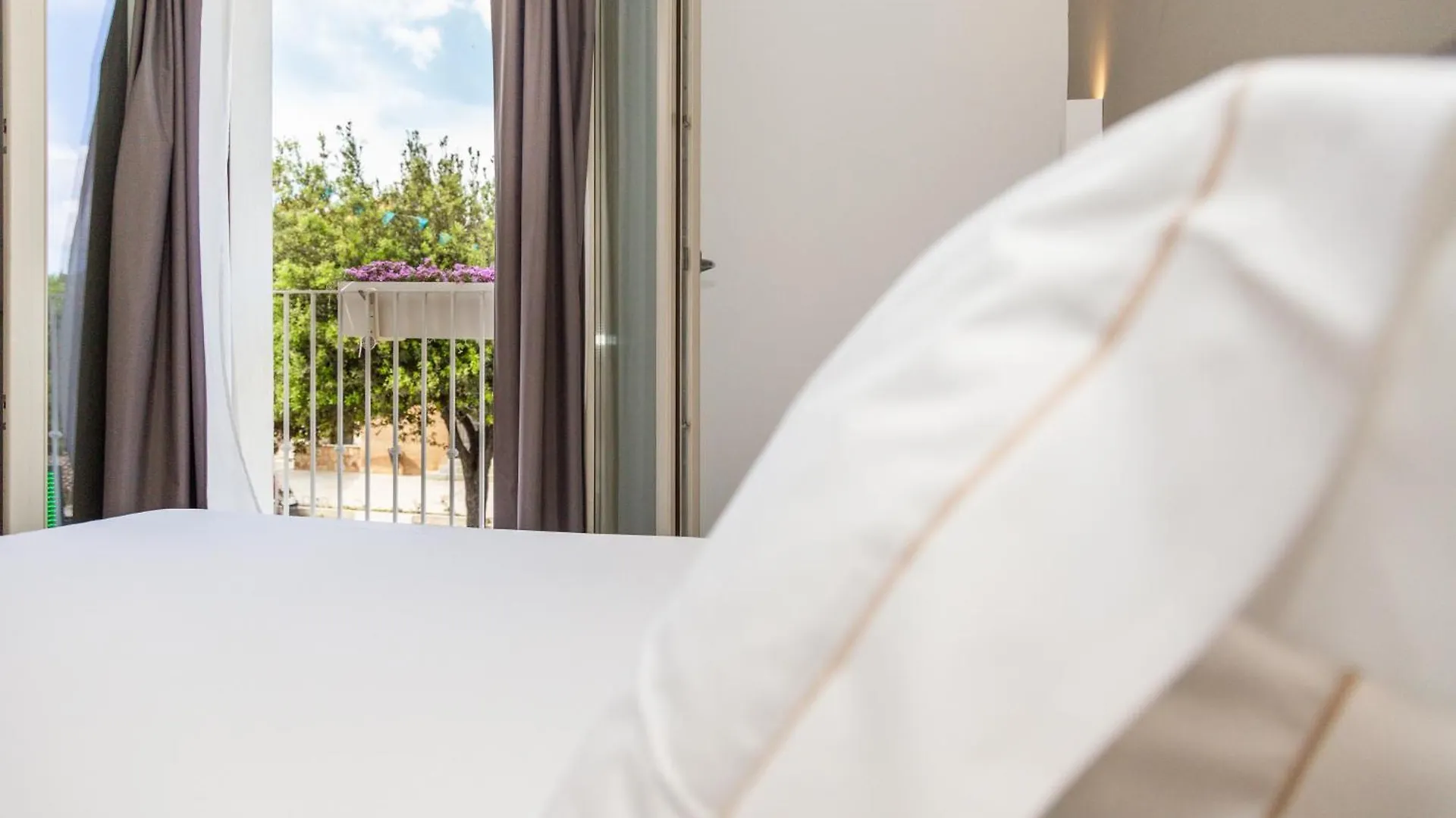 Aras Hotel Boutique Villasimius