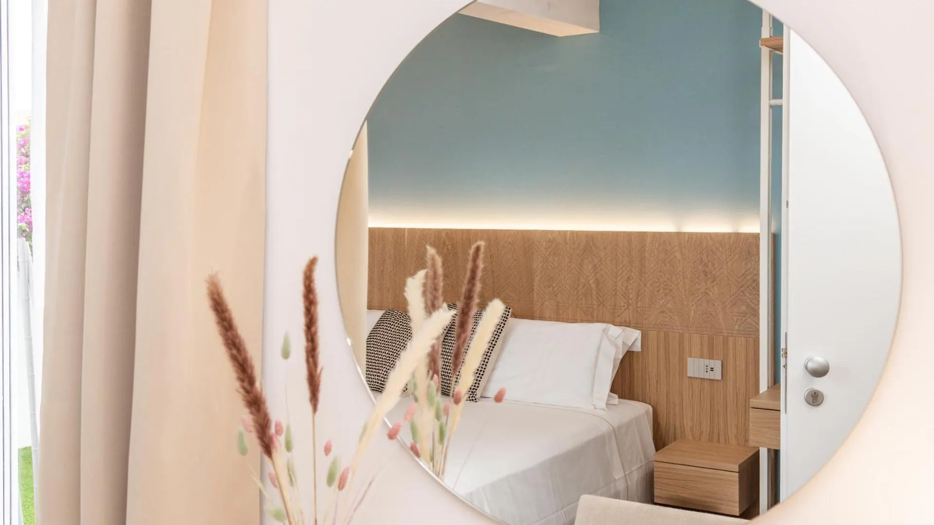 Aras Hotel Boutique Villasimius 3*,  Italy